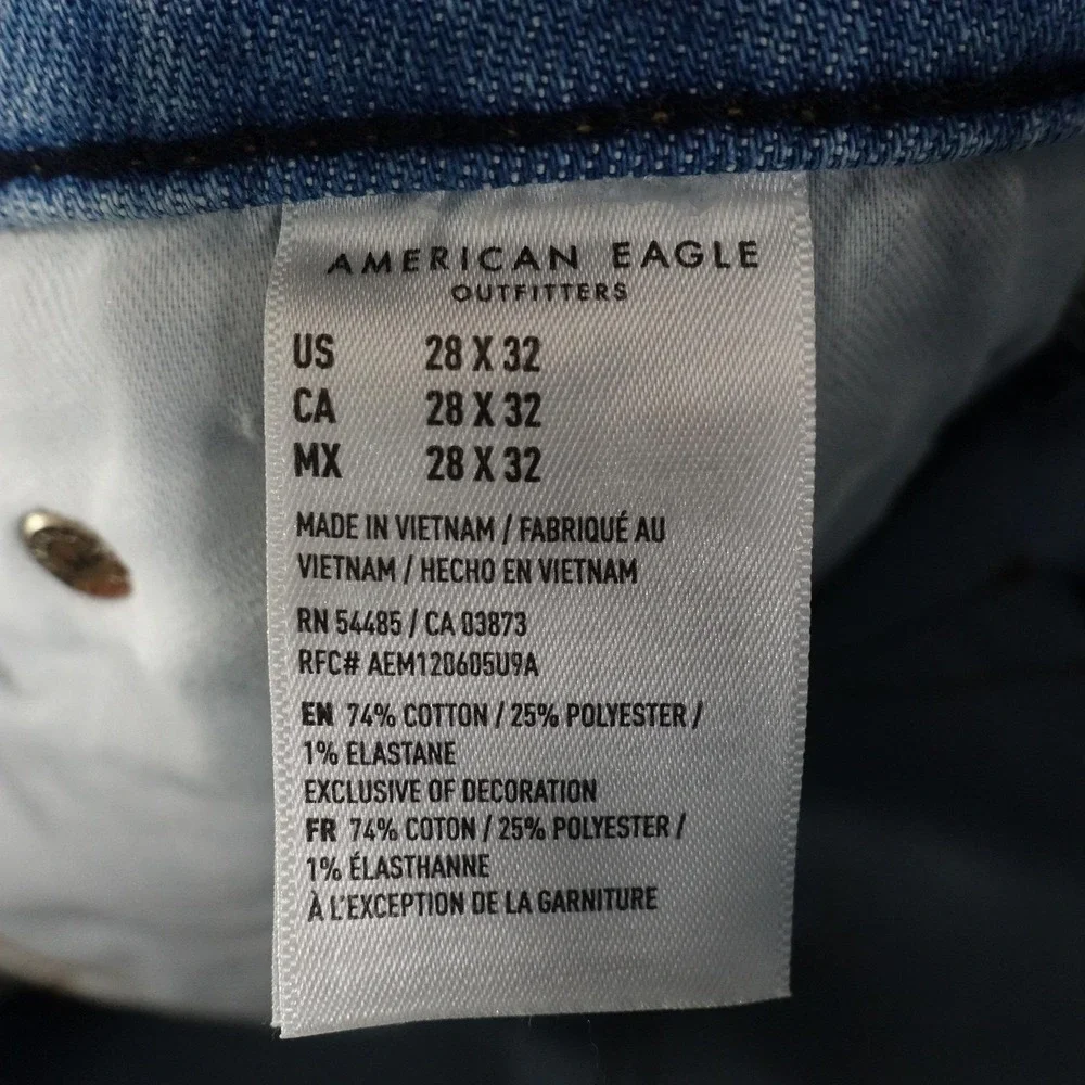 American Eagle Jeans Mens 28x32 Blue Light Wash Airflex+ Temp Tech Skinny Denim